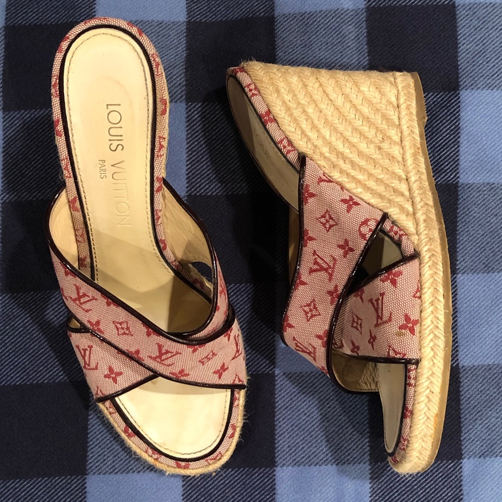 Louis Vuitton canvas fabric wedges